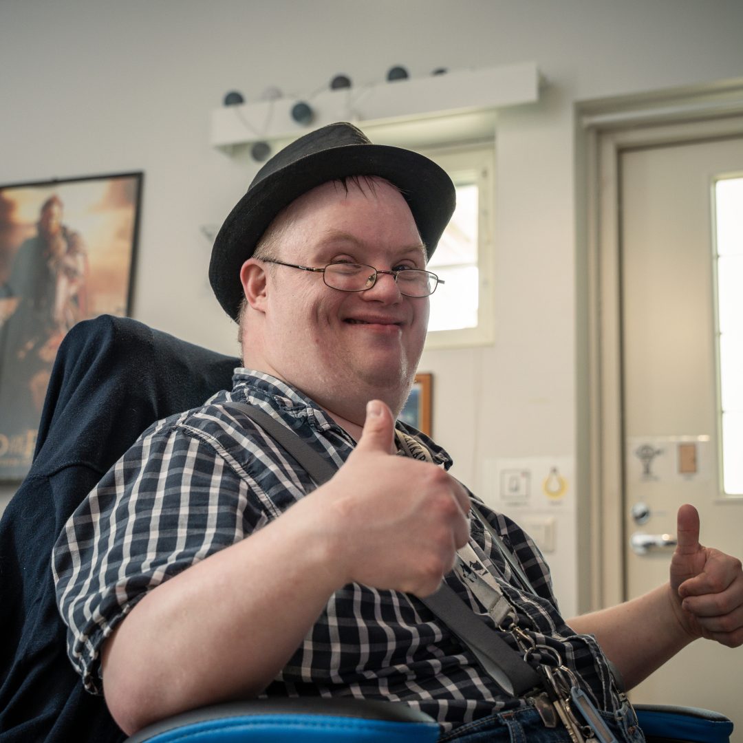 Onnistuimme-2025-esitekuva-nelio